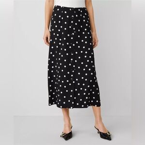 NWT - Ann Taylor Dotted Crepe Button Midi Skirt (Black/White) Size 6
